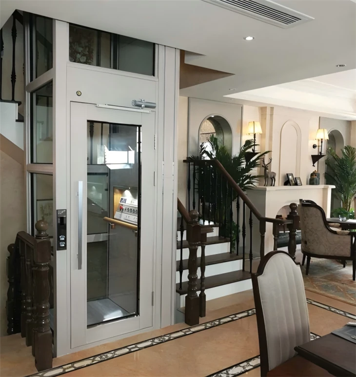 Villa lift